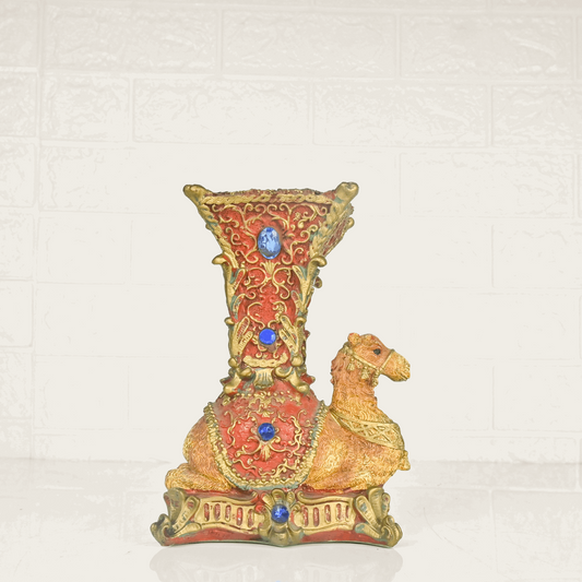 CAMEL SHOWPIECE - Oriental Flowers