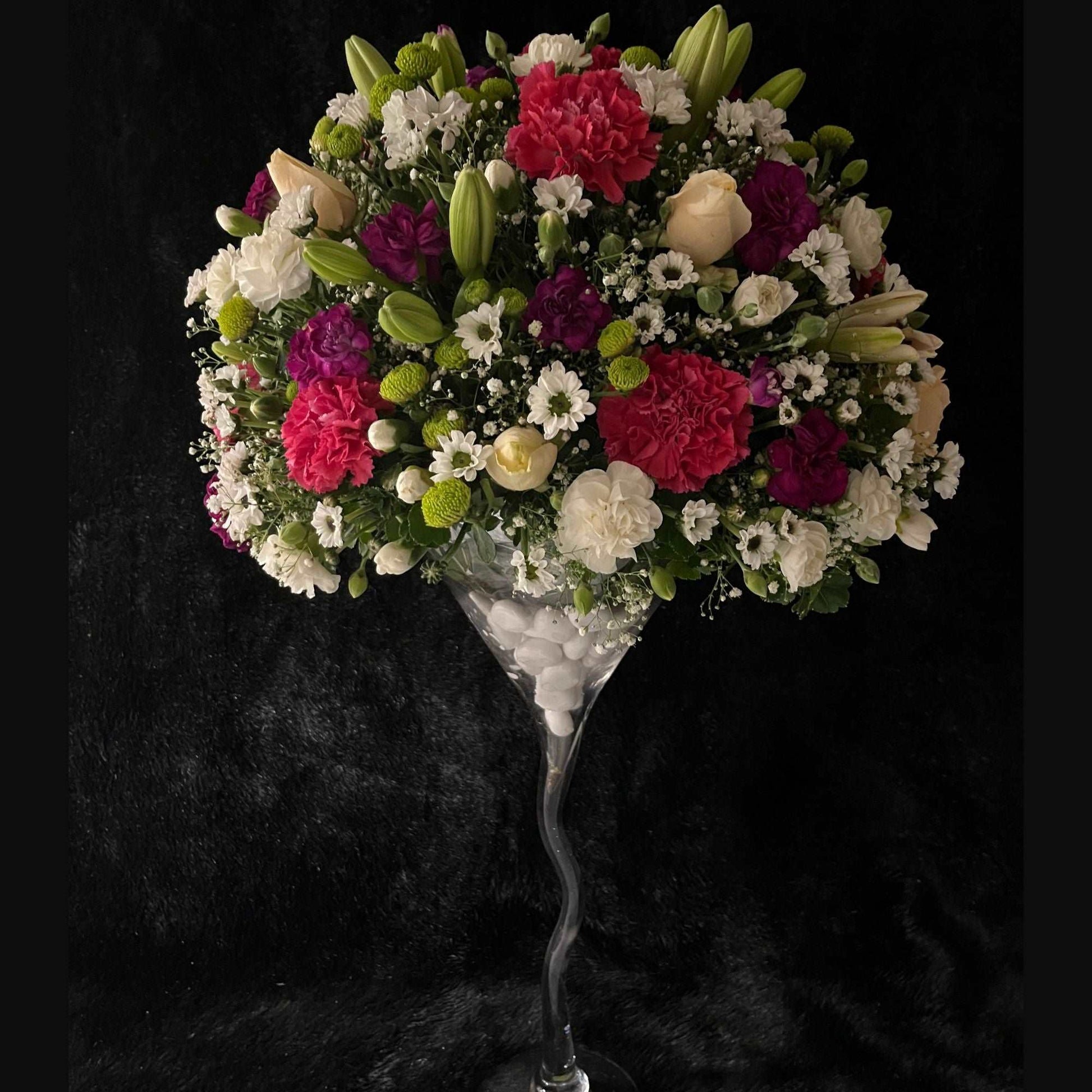 Online Petal Perfection Fresh Flower Bouquet In Kolkata