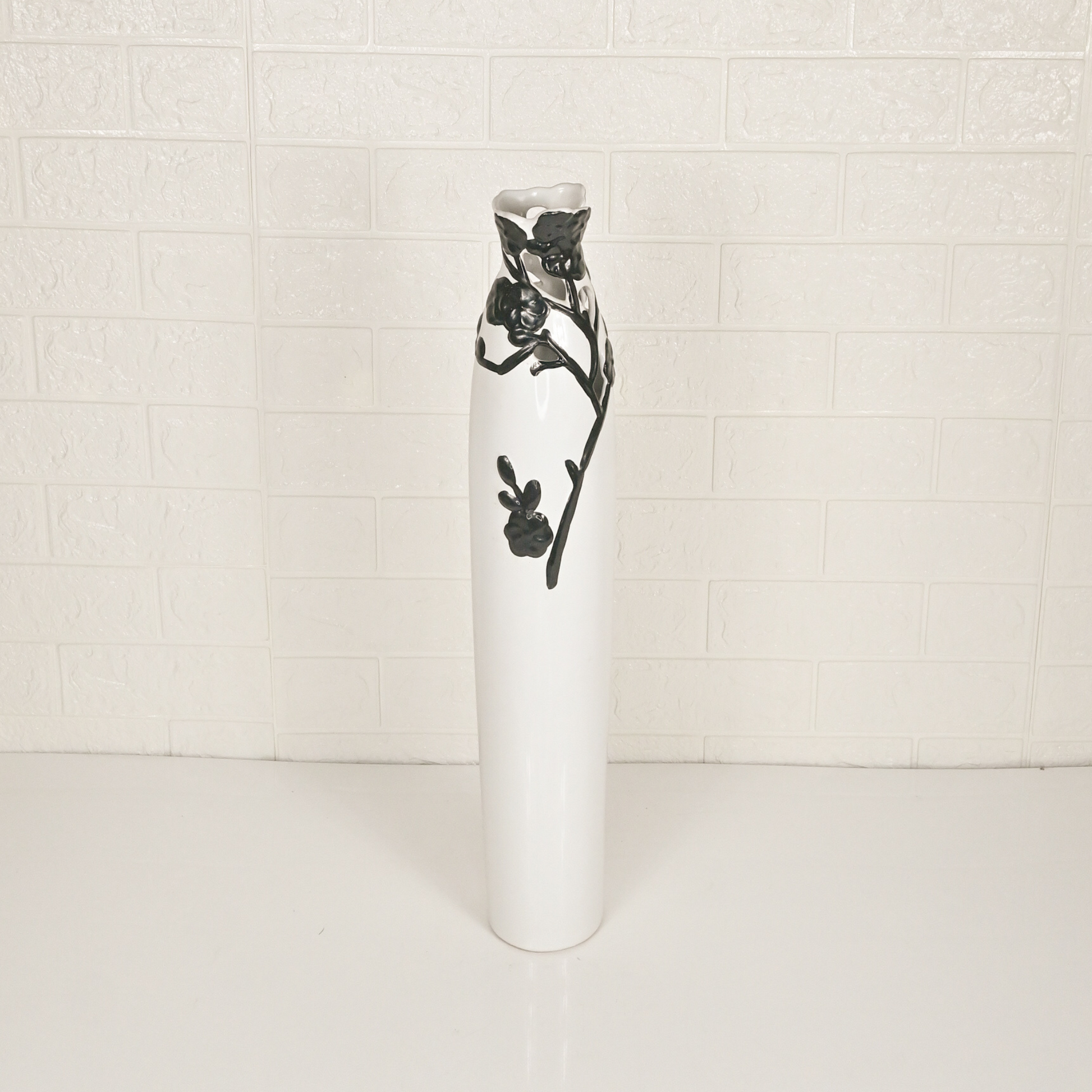 CERAMIC ART VASE - Oriental Flowers