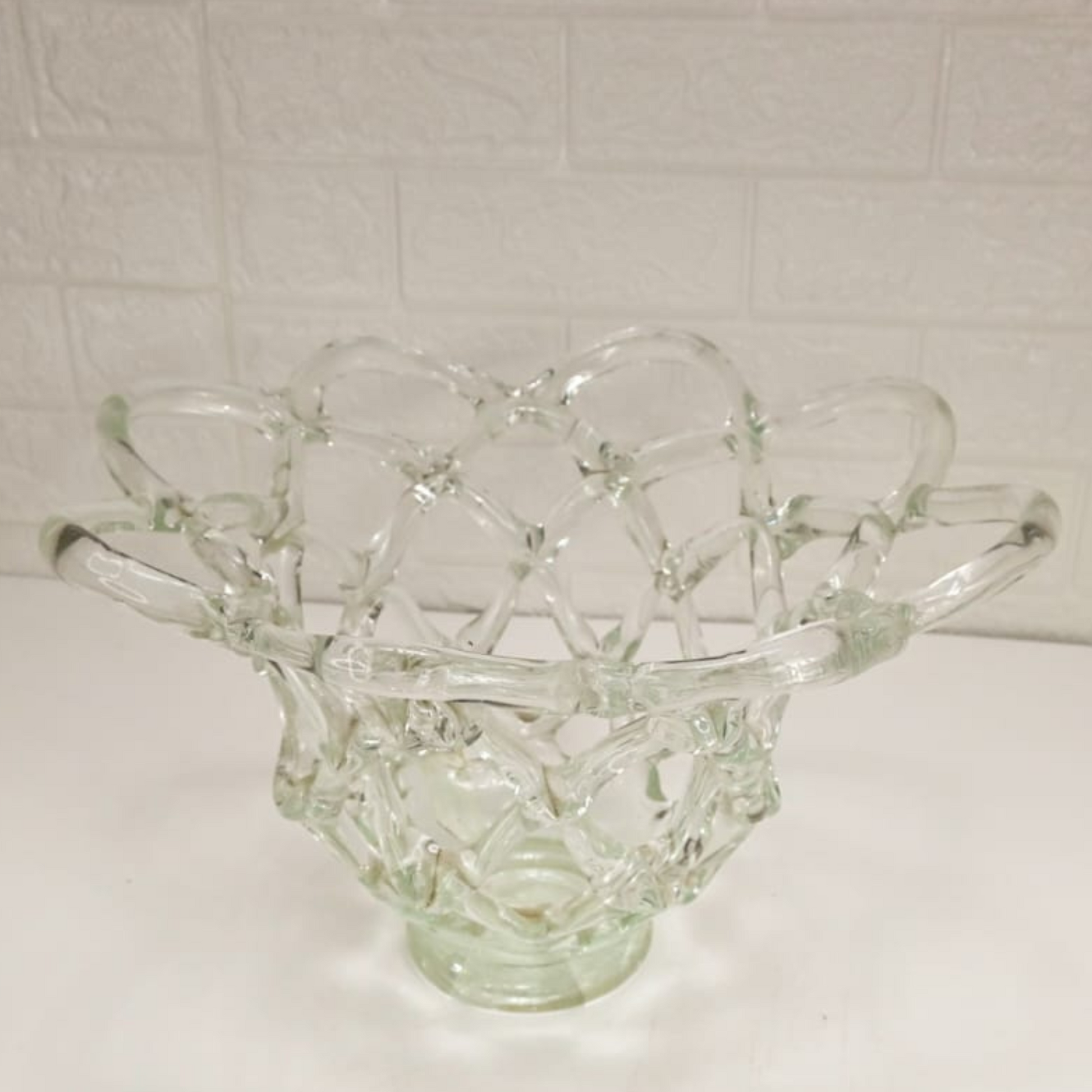 GLASS DESIGN VASE - Oriental Flowers