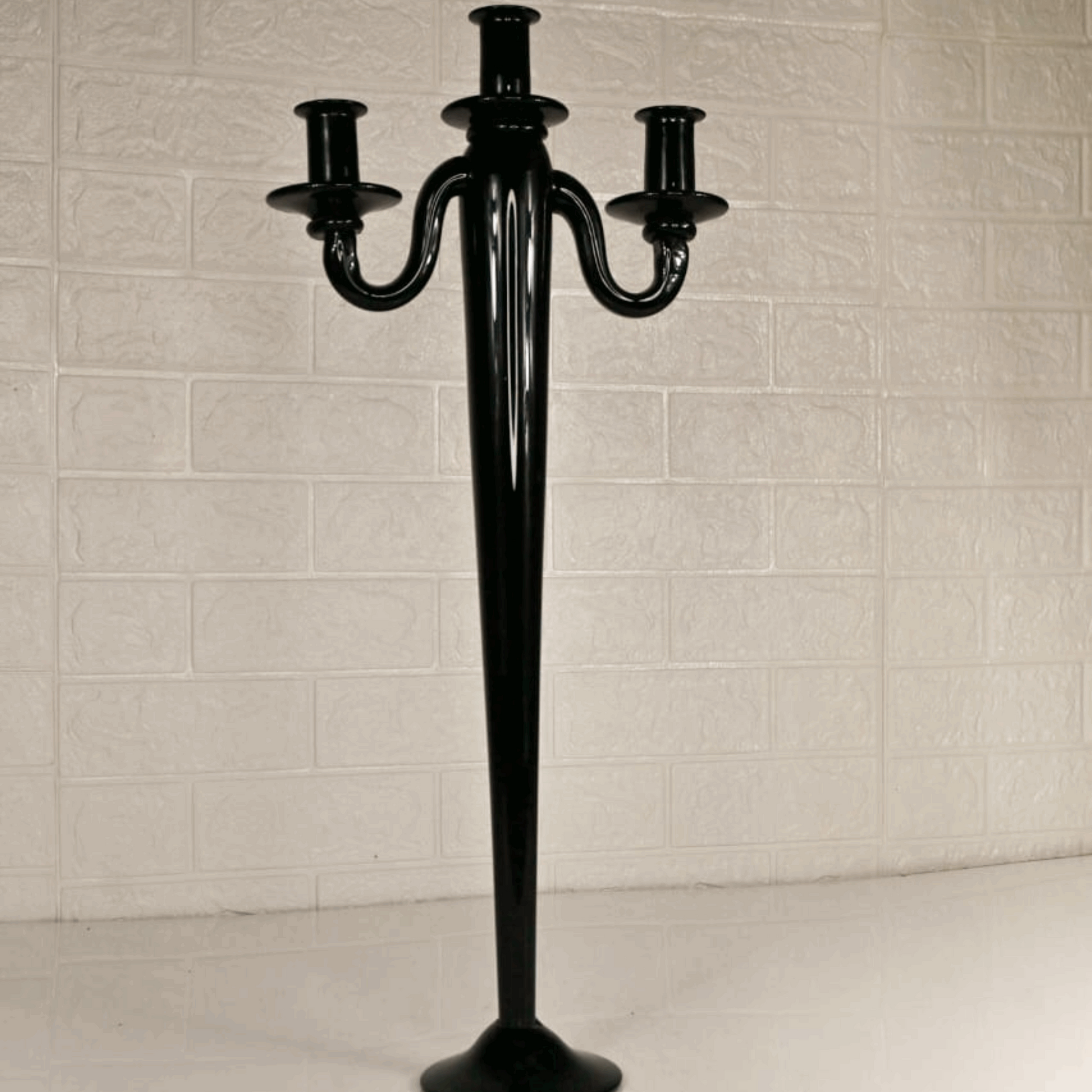 BLACK GLASS CANDLE STAND - Oriental Flowers