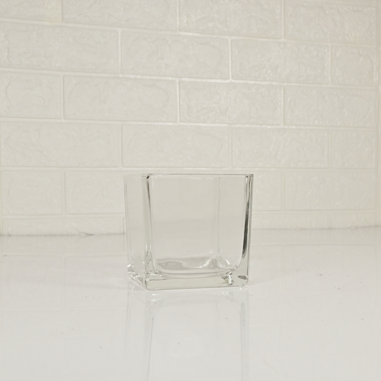 GLASS SQUARE VASE - Oriental Flowers