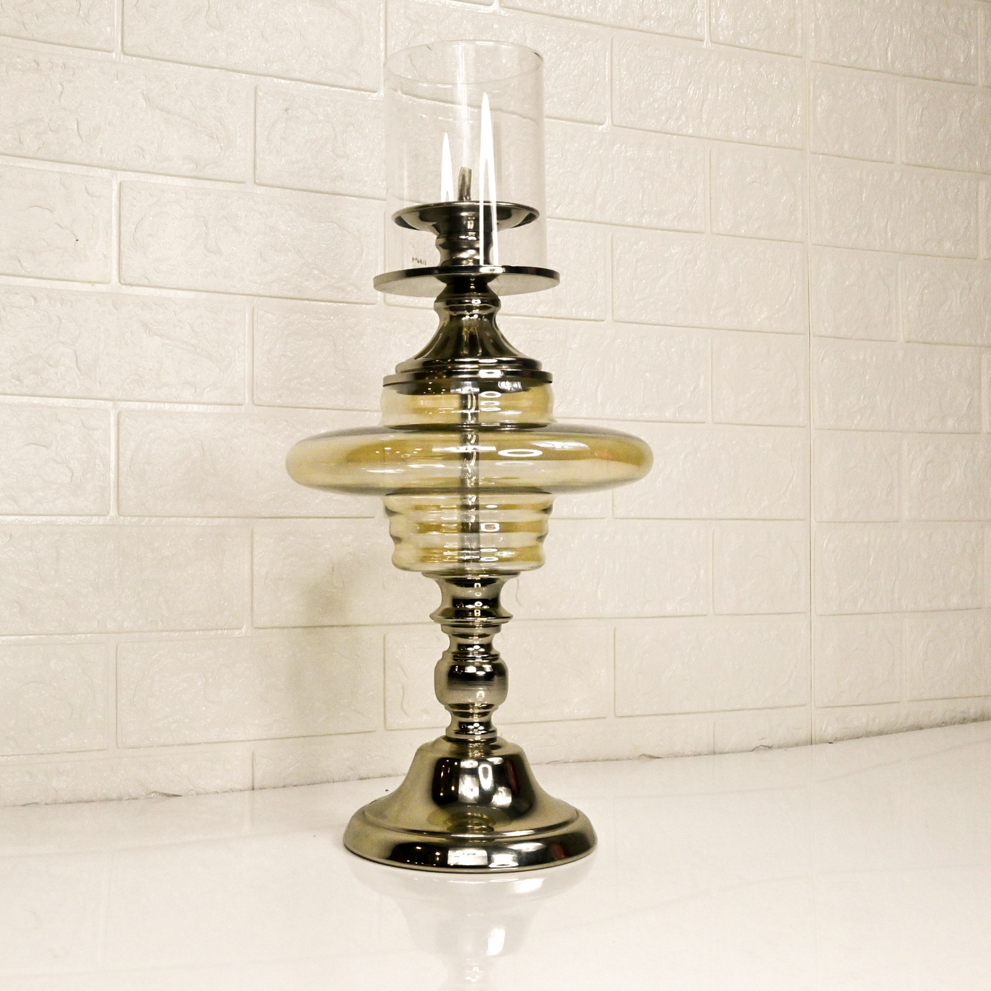 METAL BASE GLASS STAND - Oriental Flowers