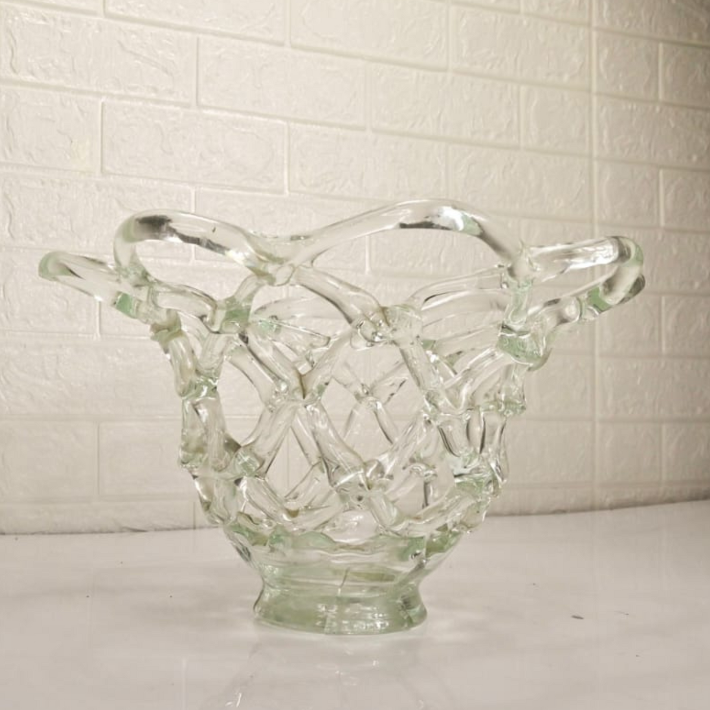 GLASS DESIGN VASE - Oriental Flowers