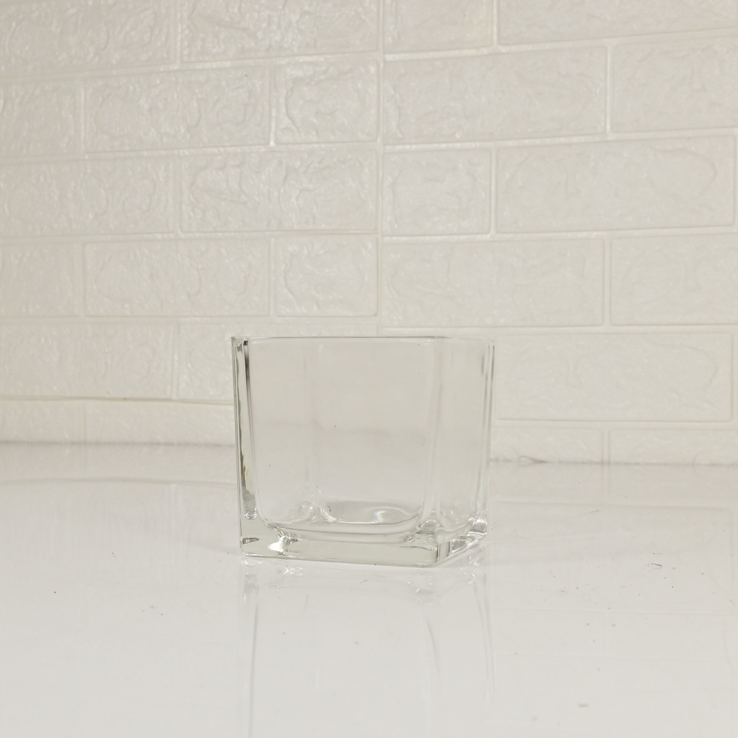 GLASS SQUARE VASE - Oriental Flowers