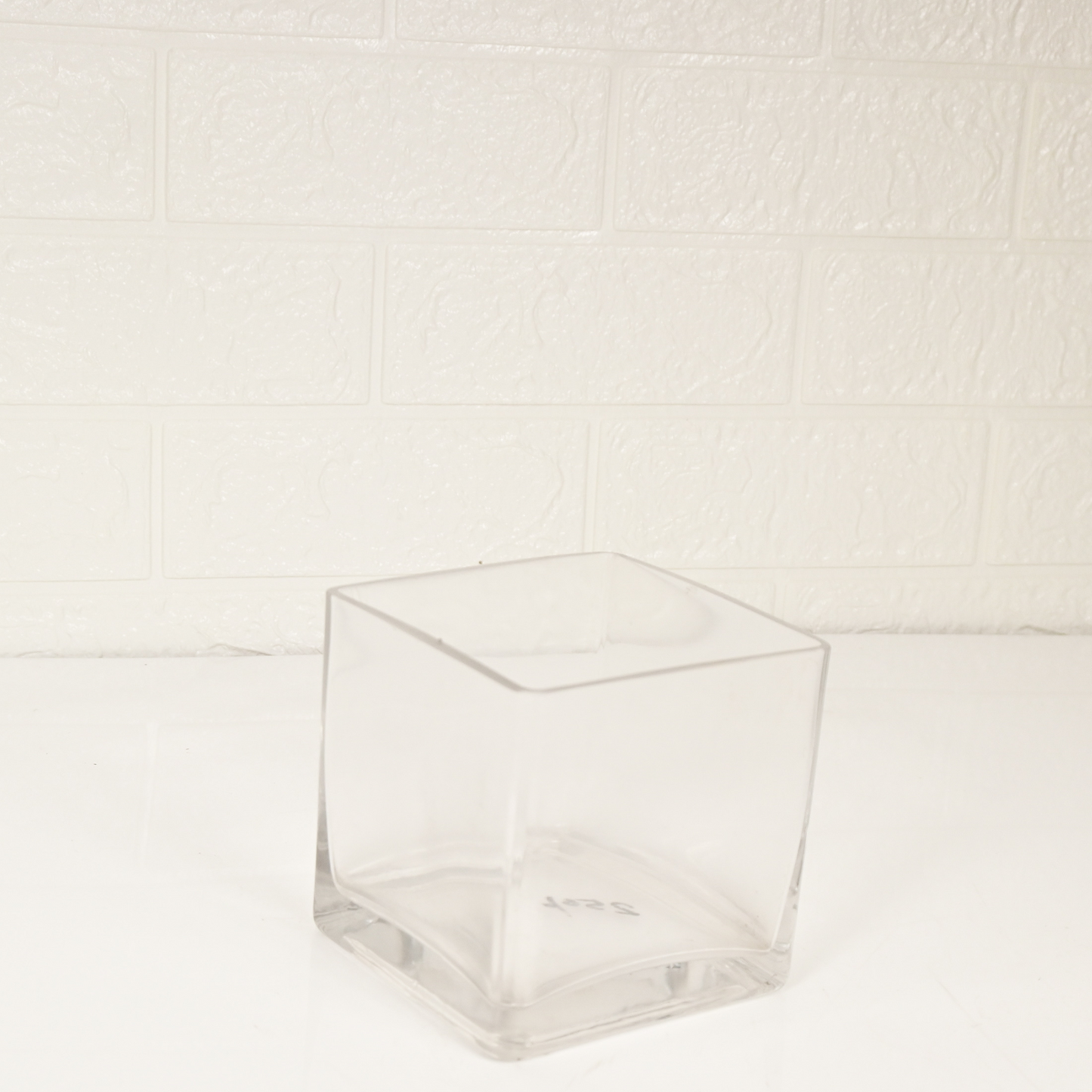 GLASS SQUARE VASE - Oriental Flowers