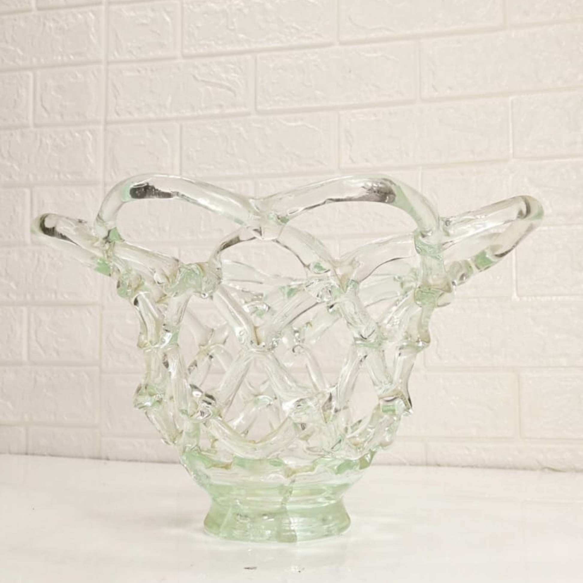 GLASS DESIGN VASE - Oriental Flowers