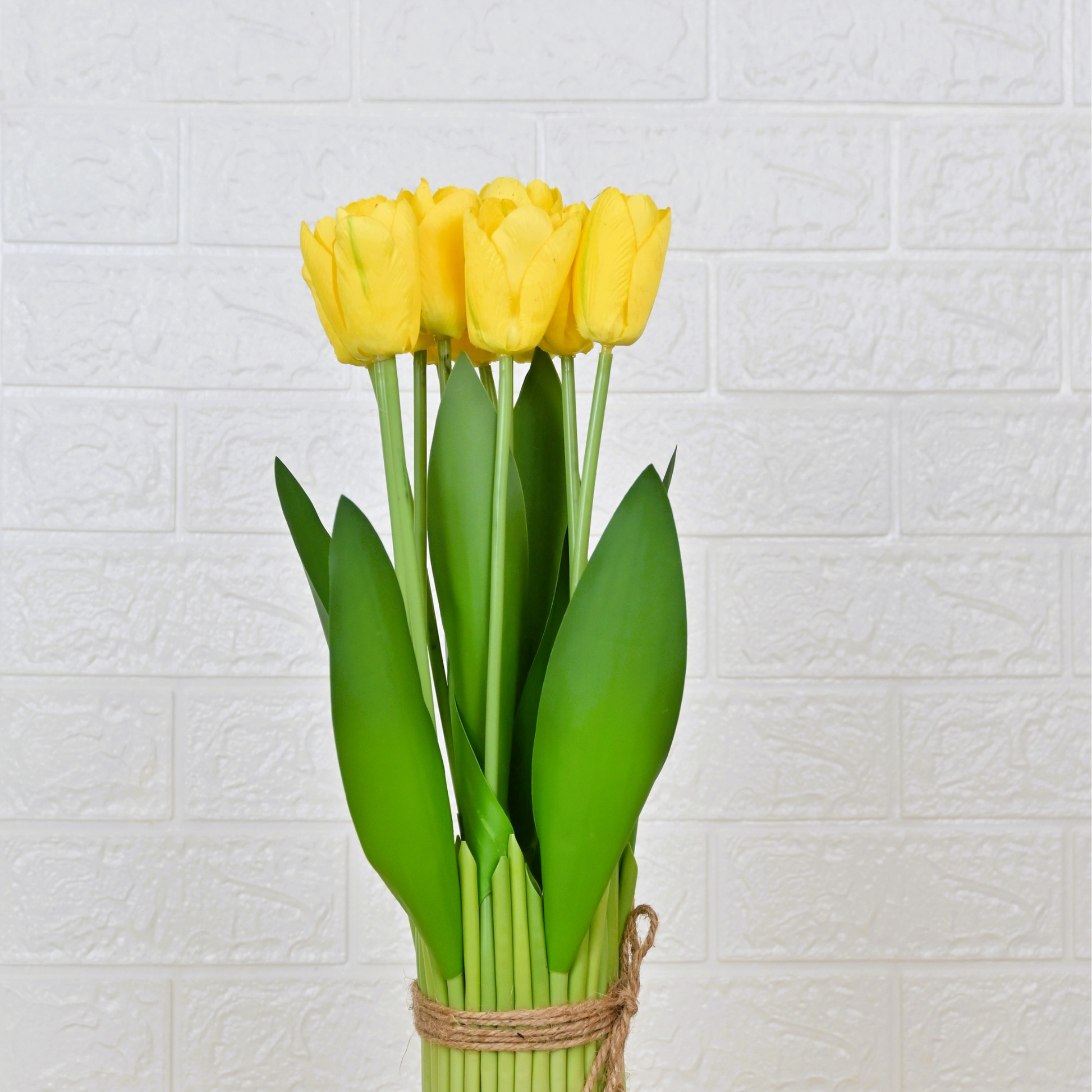 TULIP STANDING BUNCH (PACK OF 1) - Oriental Flowers