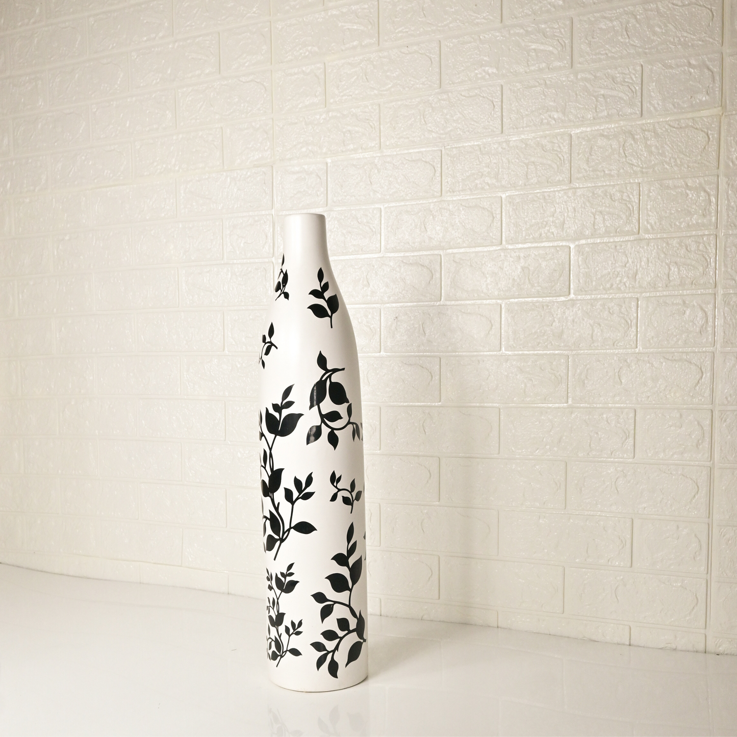 CERAMIC ART VASE - Oriental Flowers